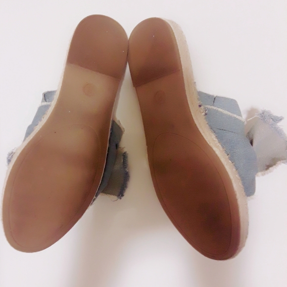 Dolce Vita Blue Denim Bowtie Sandals Slides - Picture 3 of 3